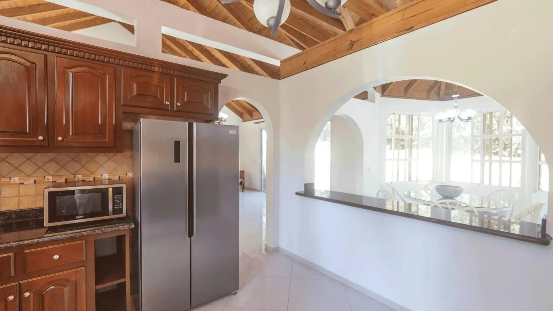 Вилла Casati Pearl House, Big House With Private Pool Бомбита