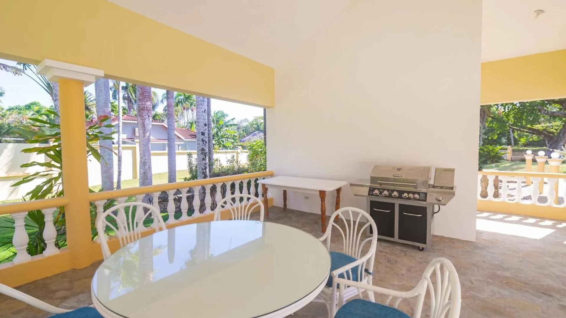 Вилла Casati Pearl House, Big House With Private Pool Бомбита